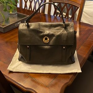 Beautiful YSL muse 2